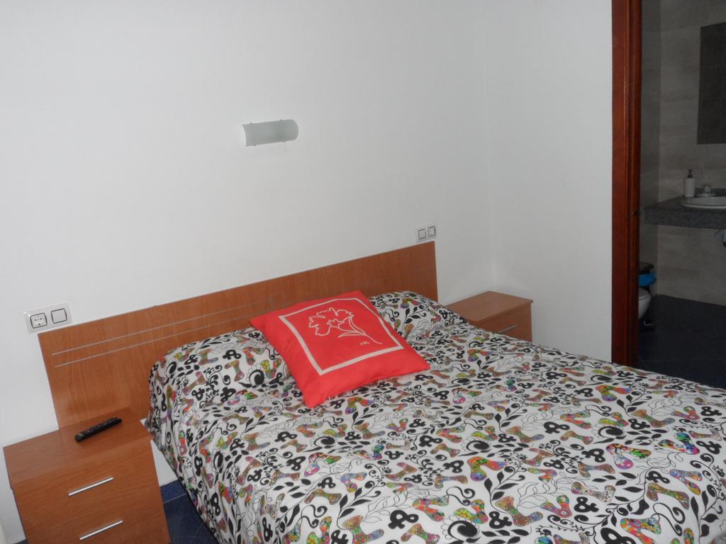 Hostal Via Del Caminante Madrigalejo Εξωτερικό φωτογραφία