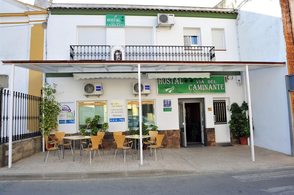 Hostal Via Del Caminante Madrigalejo Εξωτερικό φωτογραφία