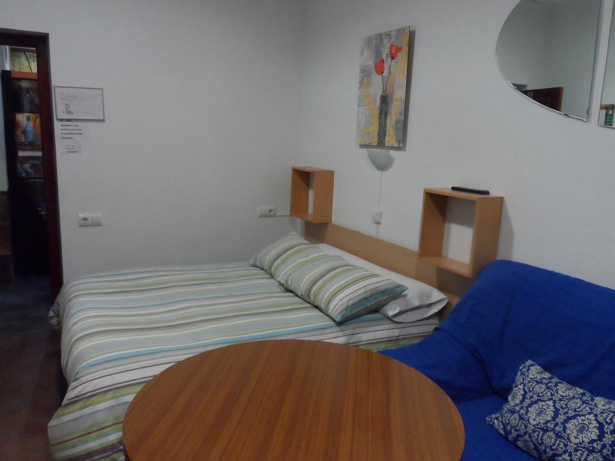Hostal Via Del Caminante Madrigalejo Εξωτερικό φωτογραφία